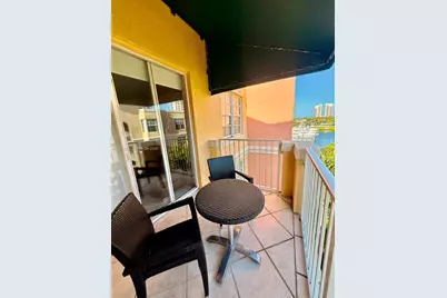 19701 E Country Club Dr #5605A, Aventura, FL 33180 - Photo 22