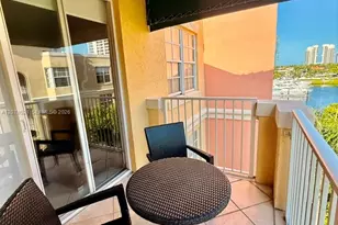 19701 E Country Club Dr, Aventura, FL 33180 - Photo 22