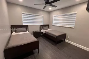 431 NE 146th Terrace, Miami, FL 33161 - Photo 10
