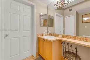 3235 NE 184th St, Aventura, FL 33160 - Photo 16