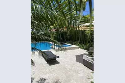 343 190th St, Sunny Isles Beach, FL 33160 - Photo 10