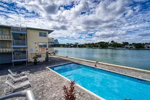 6484 Indian Creek Dr, Miami Beach, FL 33141 - Photo 20