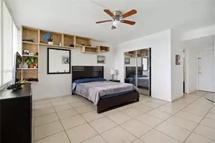 6484 Indian Creek Dr, Miami Beach, FL 33141 - Photo 4