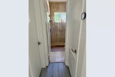 270 NE 169th St, North Miami Beach, FL 33162 - Photo 14