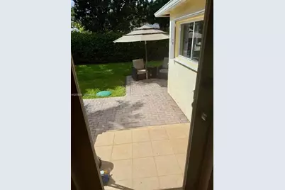 270 NE 169th St, North Miami Beach, FL 33162 - Photo 28