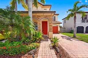 11242 SW 242nd St, Homestead, FL 33032 - Photo 4