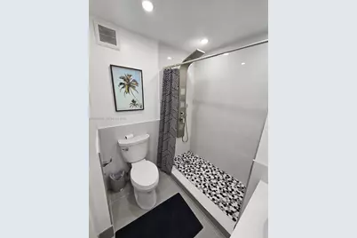 3605 Indian Creek Dr #203, Miami Beach, FL 33140 - Photo 6