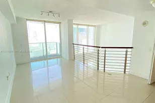 41 SE 5th St, Miami, FL 33131 - Photo 10