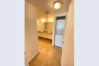 41 SE 5th St #1109, Miami, FL 33131 - Photo 16