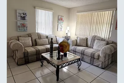 1340 W 36th St, Hialeah, FL 33012 - Photo 8