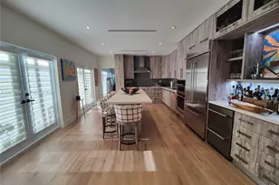 1823 S Bayshore Ln, Miami, FL 33133 - Photo 14