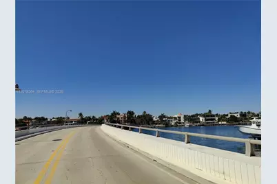 1823 S Bayshore Ln, Miami, FL 33133 - Photo 74