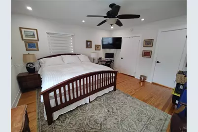 1823 S Bayshore Ln, Miami, FL 33133 - Photo 52