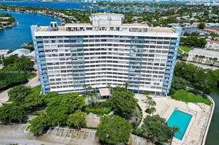 7441 Wayne Ave, Miami Beach, FL 33141 - Photo 1