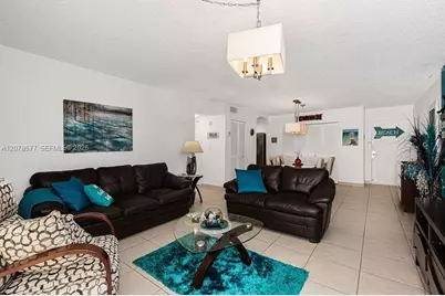 17800 Atlantic Blvd #203, Sunny Isles Beach, FL 33160 - Photo 16
