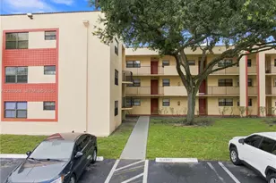 3199 Foxcroft Rd, Miramar, FL 33025 - Photo 2