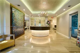1000 W Island Blvd, Aventura, FL 33160 - Photo 52