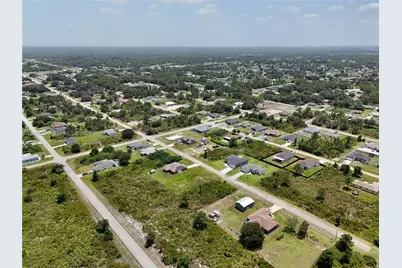 2808 55th St W, Lehigh Acres, FL 33971 - Photo 10