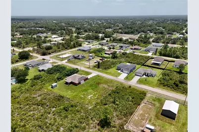 2808 55th St W, Lehigh Acres, FL 33971 - Photo 44