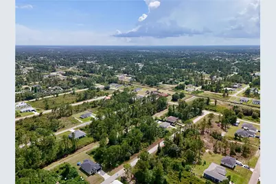 1114 Craft St E, Lehigh Acres, FL 33974 - Photo 10