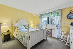 1557 N 15th Terrace, Hollywood, FL 33020 - Photo 10