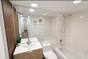 251 174th St, Sunny Isles Beach, FL 33160 - Photo 16