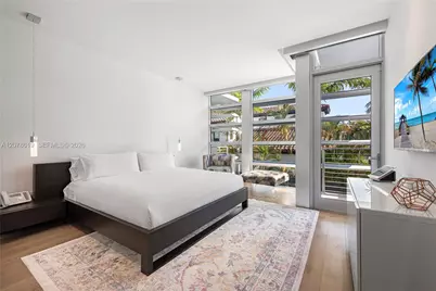 440 S Hibiscus Dr, Miami Beach, FL 33139 - Photo 52