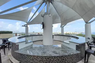 253 NE 2nd St, Miami, FL 33132 - Photo 28