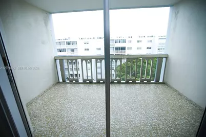 300 NE 12th Ave #703, Hallandale Beach, FL 33009 - Photo 8