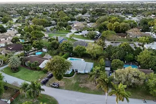 14871 SW 156th St, Miami, FL 33187 - Photo 46