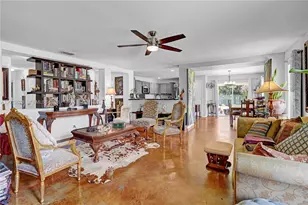 2826 SE Melaleuca Blvd, Port Saint Lucie, FL 34952 - Photo 8