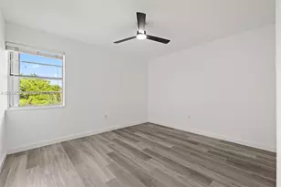 1800 SW 25th St, Miami, FL 33133 - Photo 8