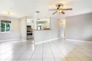 903 NE 2nd St, Hallandale Beach, FL 33009 - Photo 28