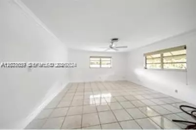 7080 NW 82nd Ter, Parkland, FL 33067 - Photo 10