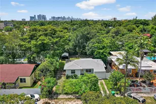 40 NW 68th St, Miami, FL 33150 - Photo 4