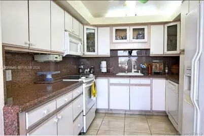 3800 S Ocean Dr #605, Hollywood, FL 33019 - Photo 2