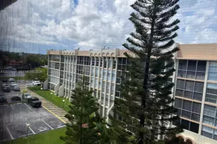 851 Three Islands Boulevard, Hallandale Beach, FL 33009 - Photo 6
