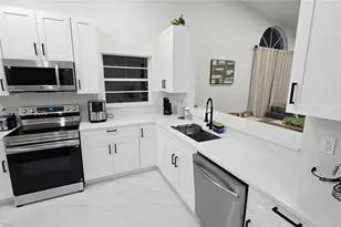 3177 Bear Path, Kissimmee, FL 34746 - Photo 20