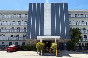 232 NE 12th Ave, Hallandale Beach, FL 33009 - Photo 2