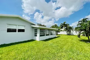 1931 NE 55th Ct, Fort Lauderdale, FL 33308 - Photo 4