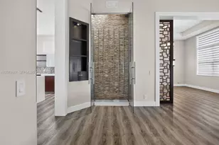 1371 Victoria Isle Dr, Weston, FL 33327 - Photo 24