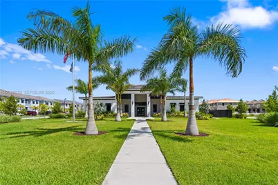 1325 NE 2nd Ct, Homestead, FL 33033 - Photo 48