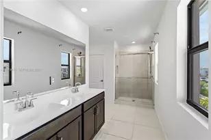 1325 NE 2nd Ct, Homestead, FL 33033 - Photo 44