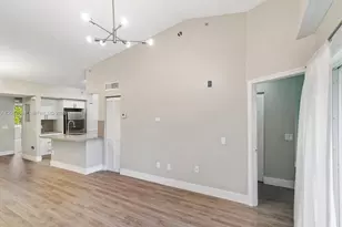 155 NW 96th Terrace, Pembroke Pines, FL 33024 - Photo 14