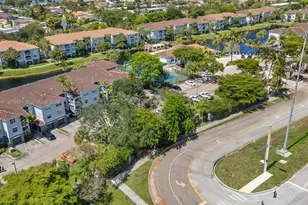 155 NW 96th Terrace, Pembroke Pines, FL 33024 - Photo 36