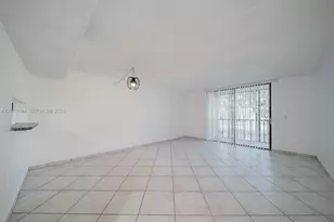 8420 SW 133rd Avenue Rd, Miami, FL 33183 - Photo 2