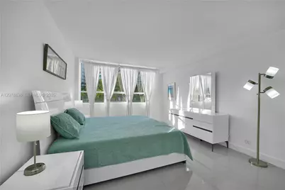 1500 Bay Rd #266S, Miami Beach, FL 33139 - Photo 10