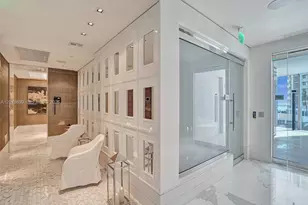 17475 Collins Ave, Sunny Isles Beach, FL 33160 - Photo 58