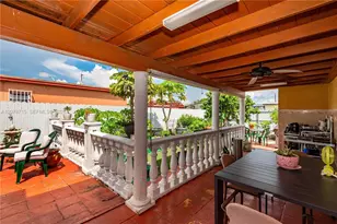 359 W 35th St, Hialeah, FL 33012 - Photo 32