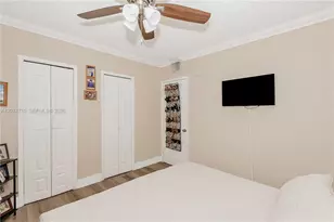 359 W 35th St, Hialeah, FL 33012 - Photo 20